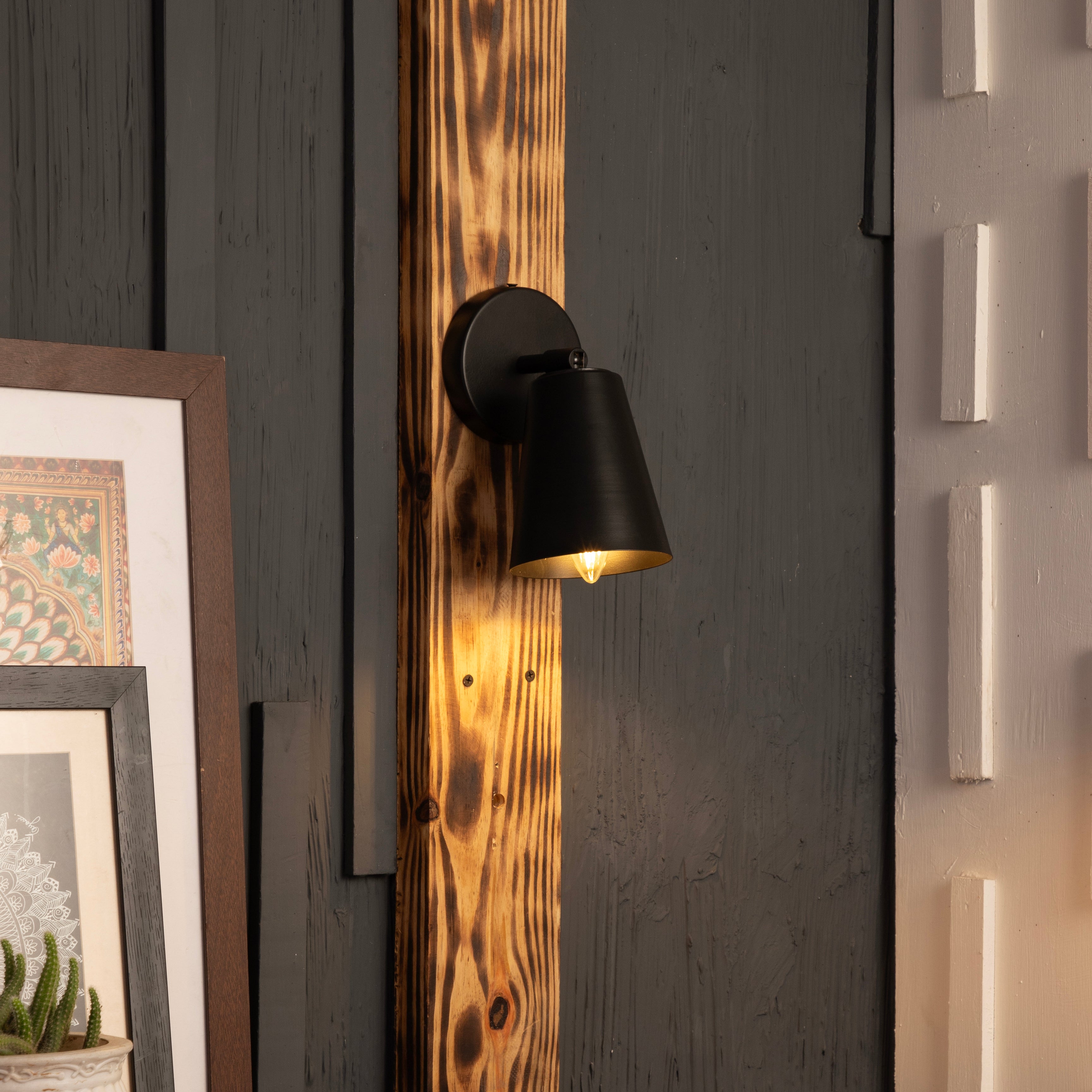 360 swivel wall sconce in matt black by Shoppeefry
