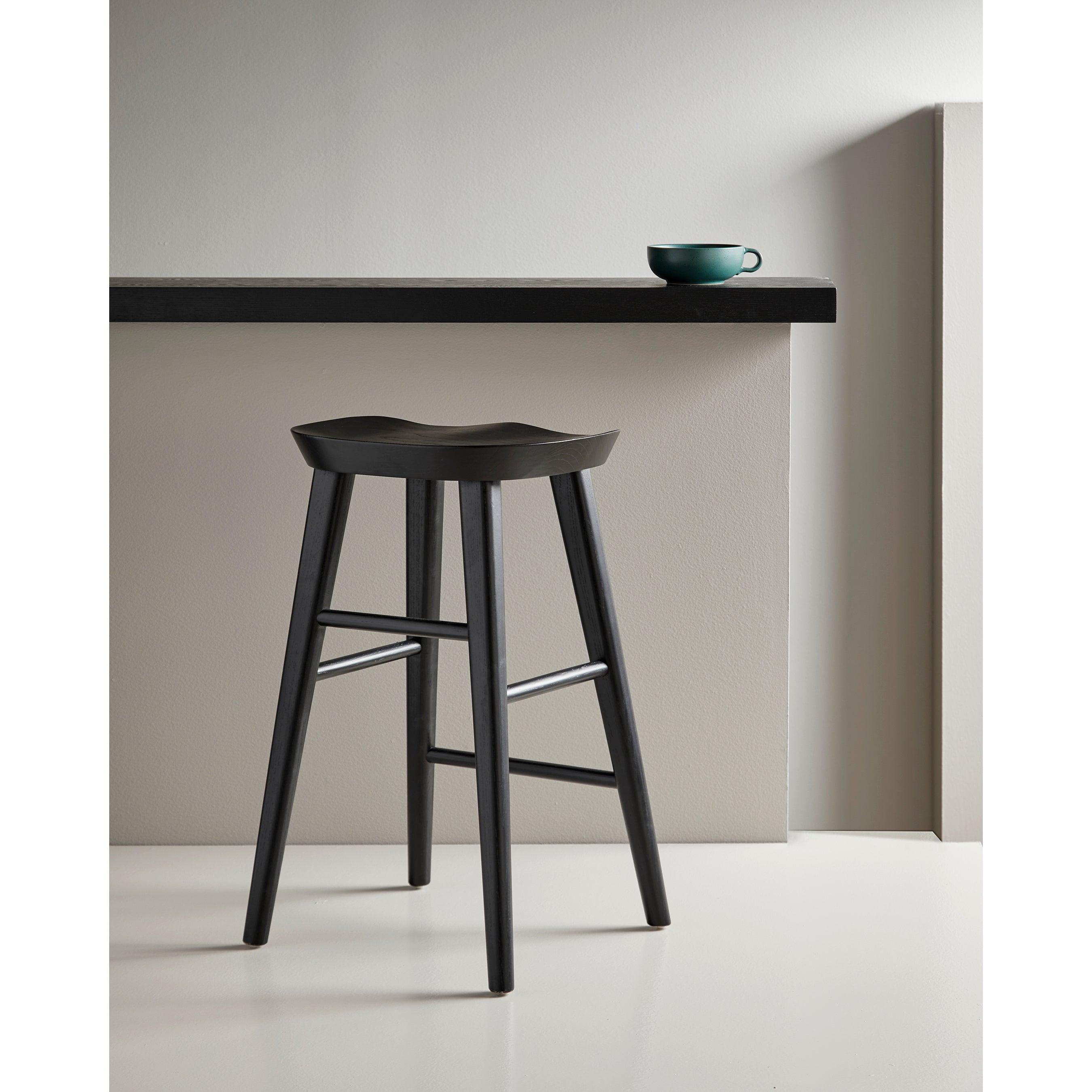 Wooden Bar Stool – Black | Shoppeefry
