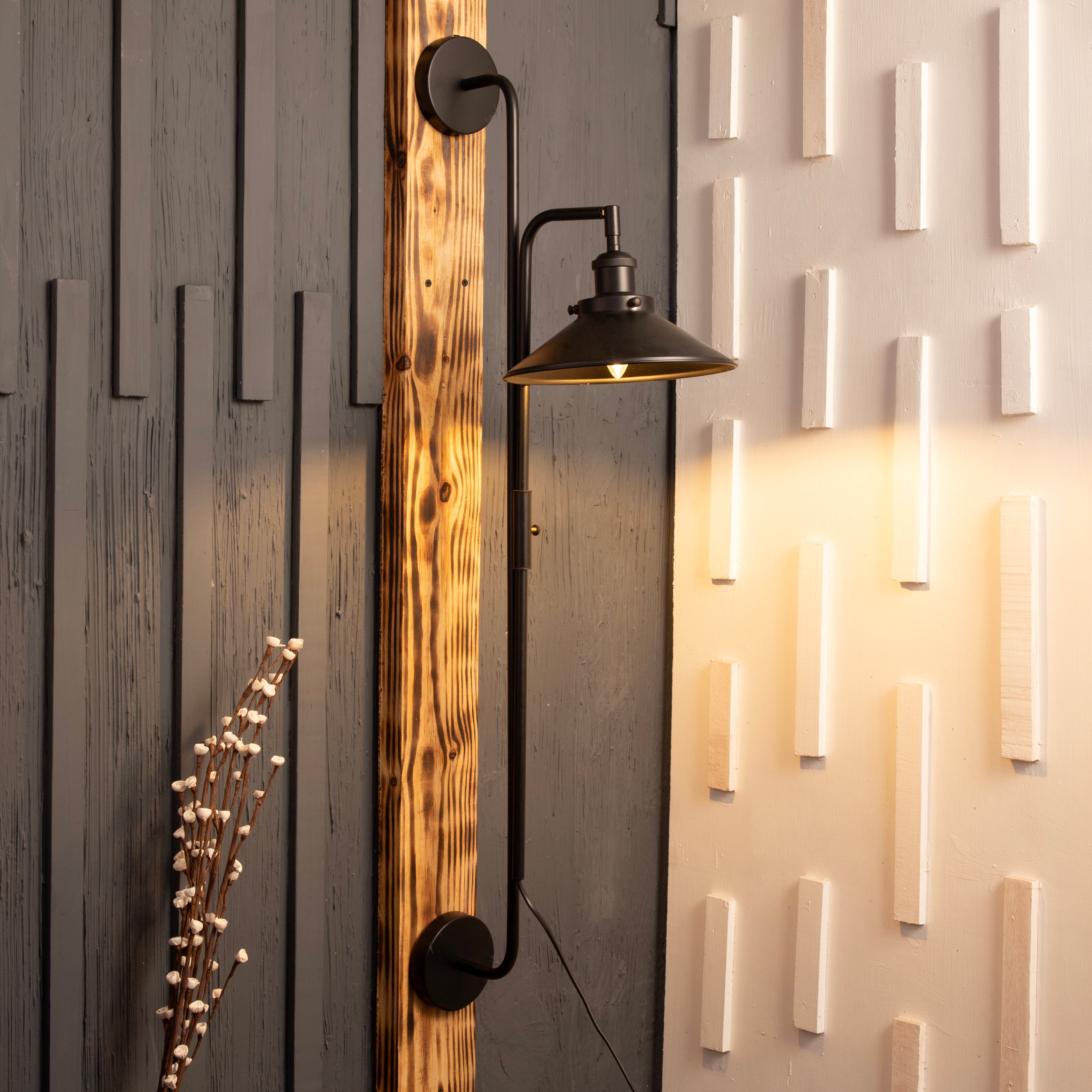 Swing arm wall light by Shoppeefry