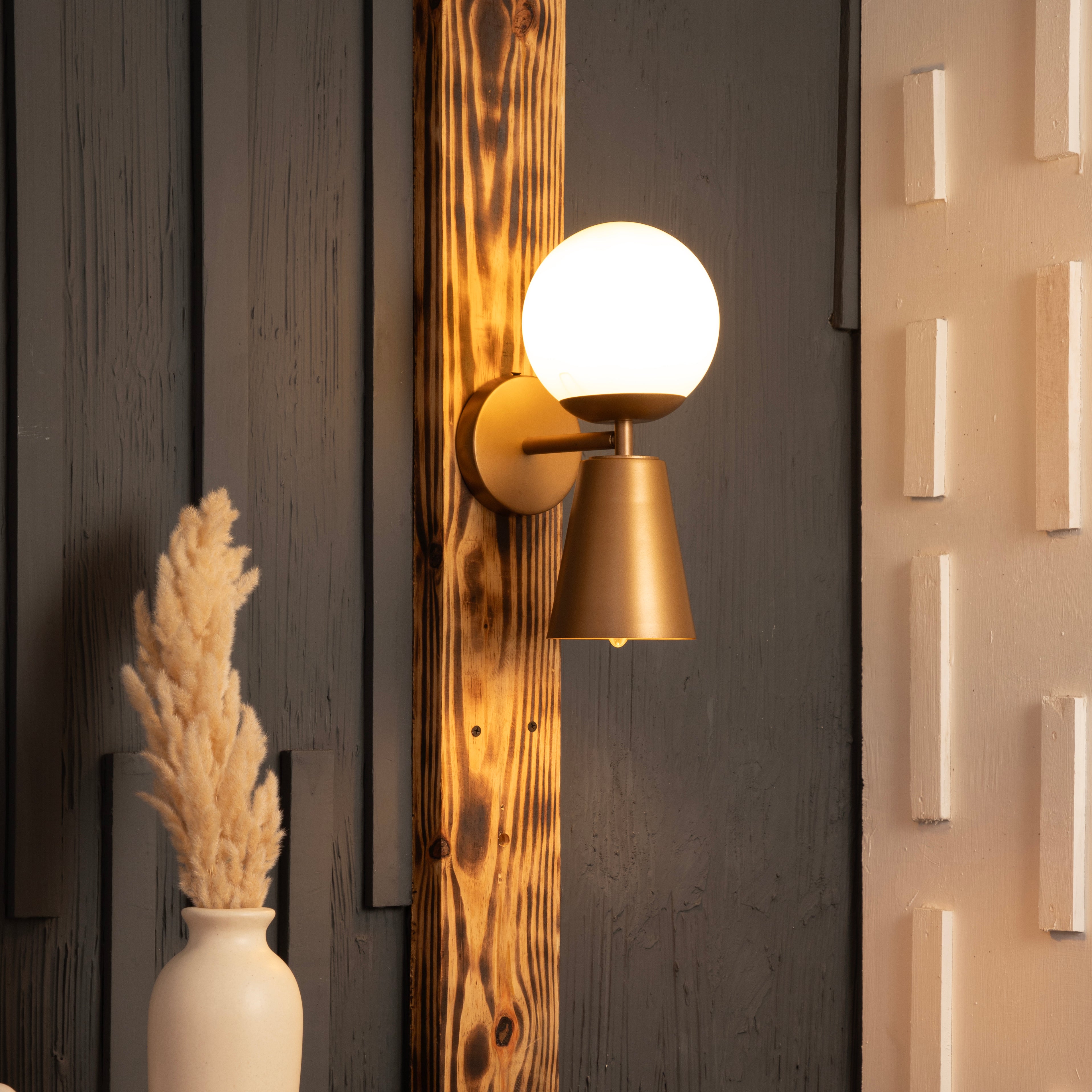 Lark Lzzy gold glass wall light by Shoppeefry