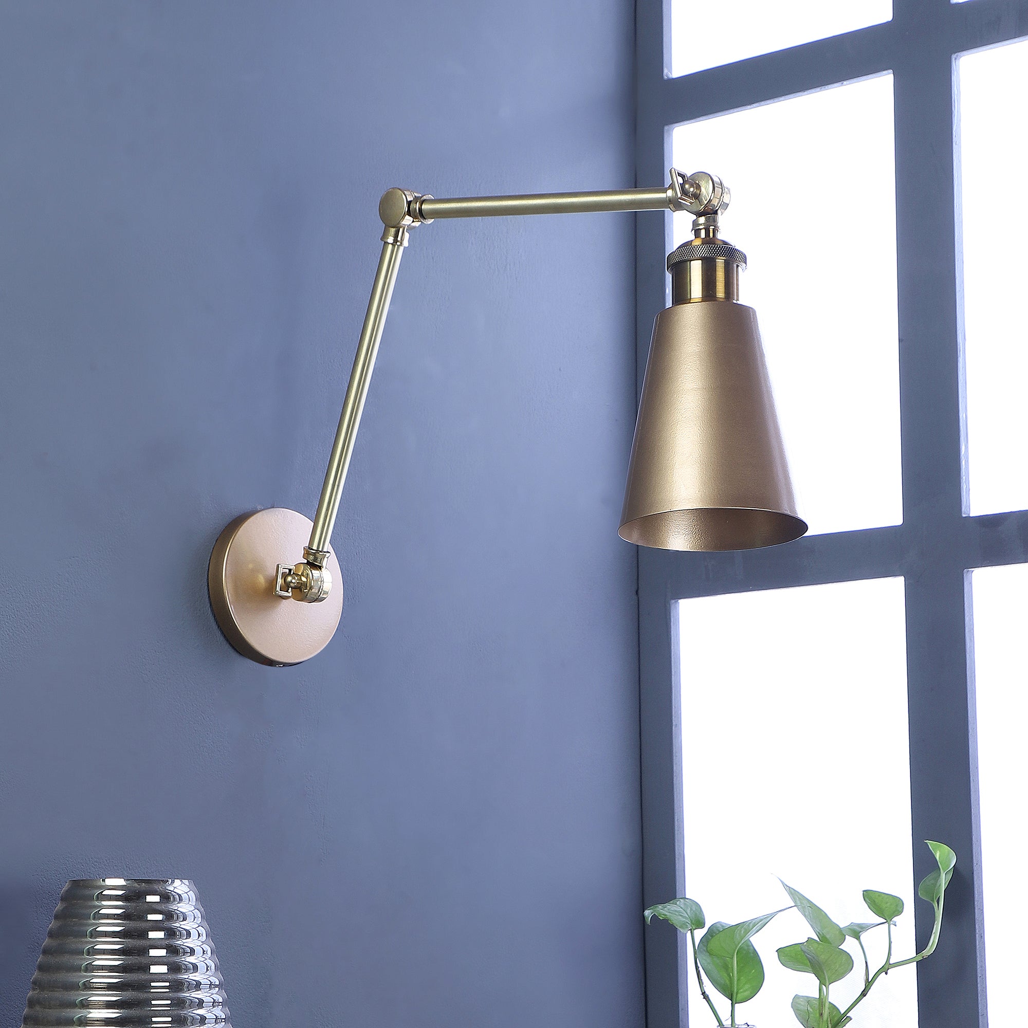 Morden Brass Metal Wall Light