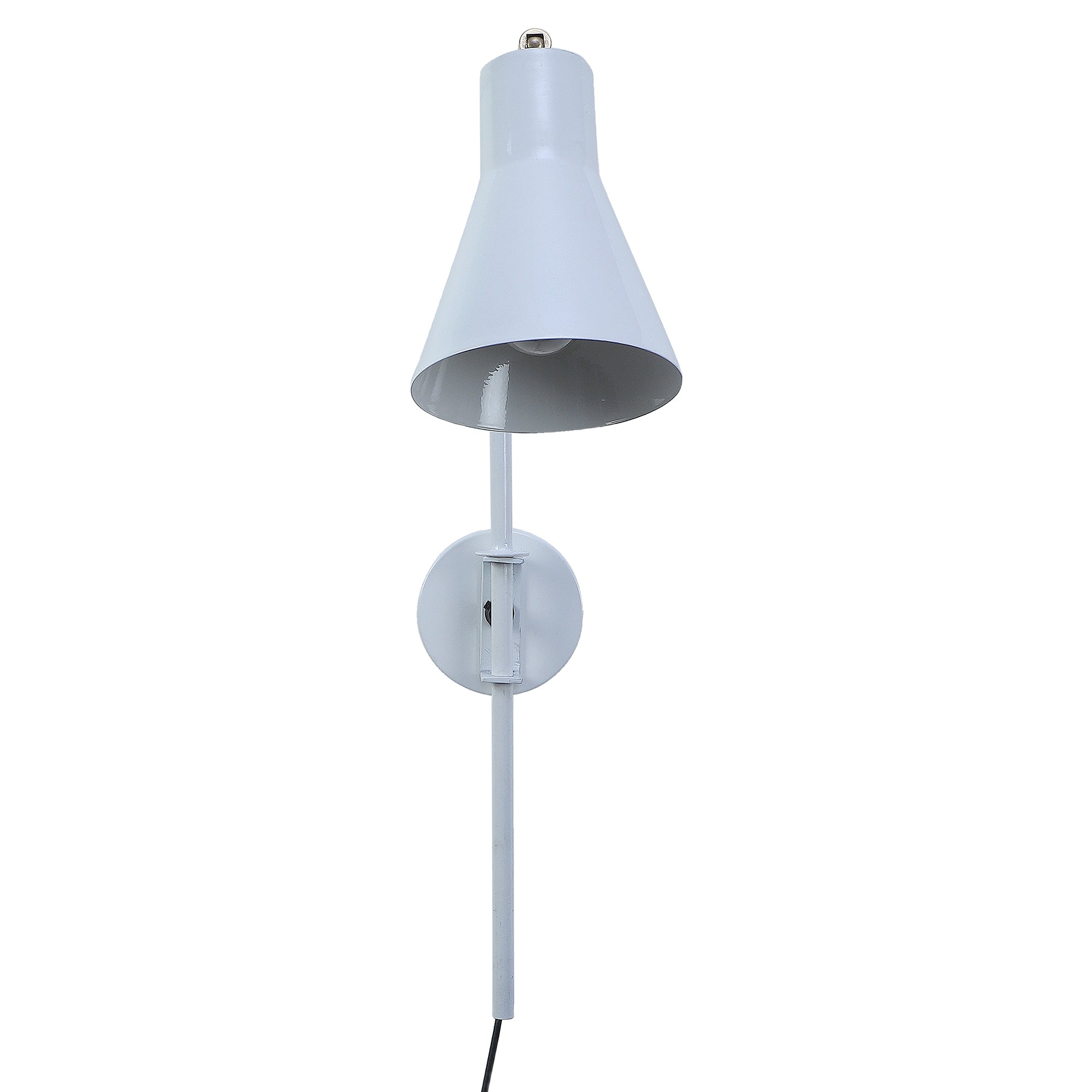 Swing White Metal Wall Light