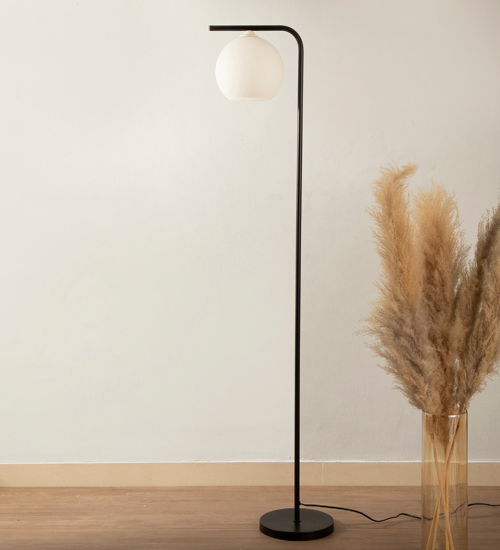 Walkford Floor Lamp