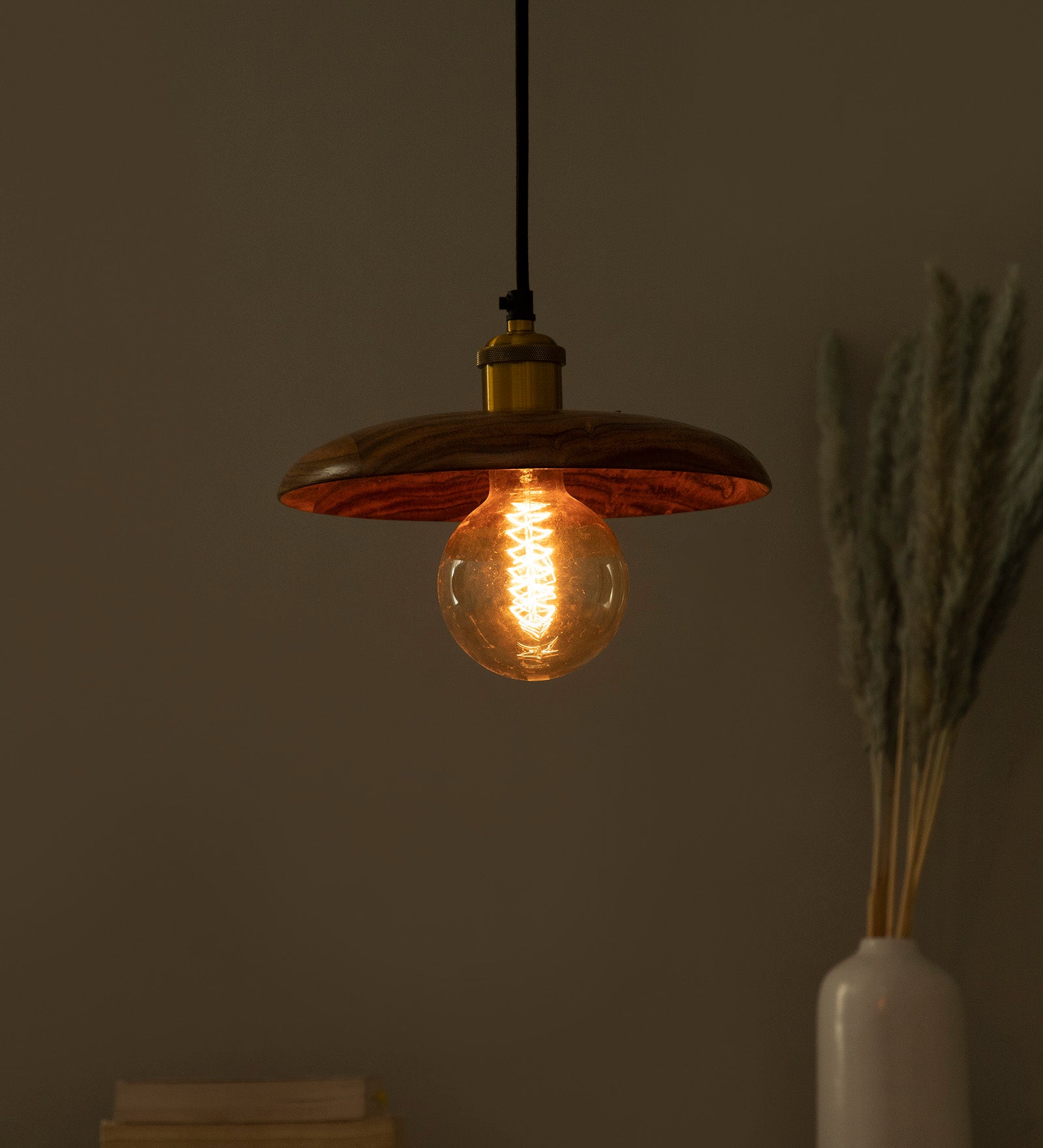 Kuksa Wooden Pendant Light