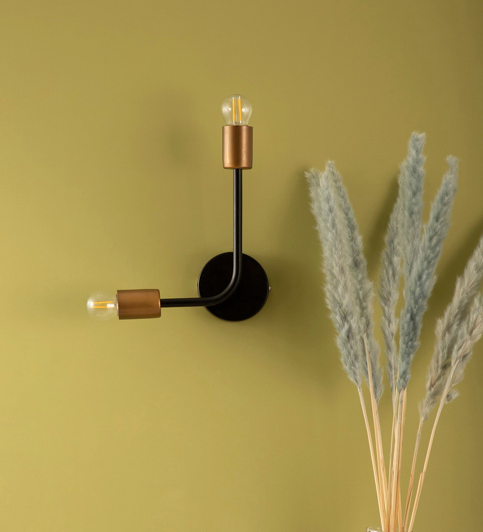 Mila Wall Sconce Gold