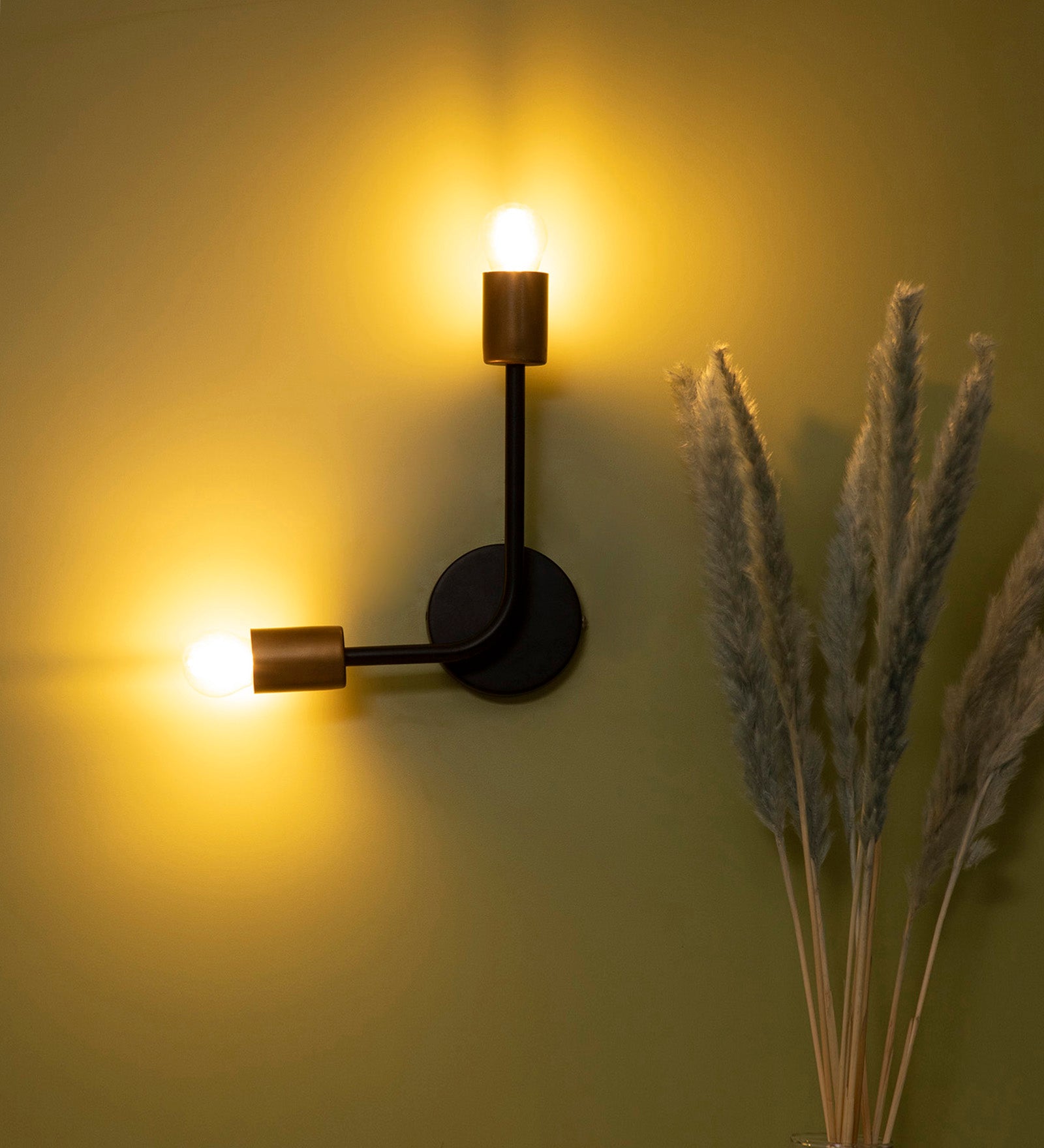 Mila Wall Sconce Gold