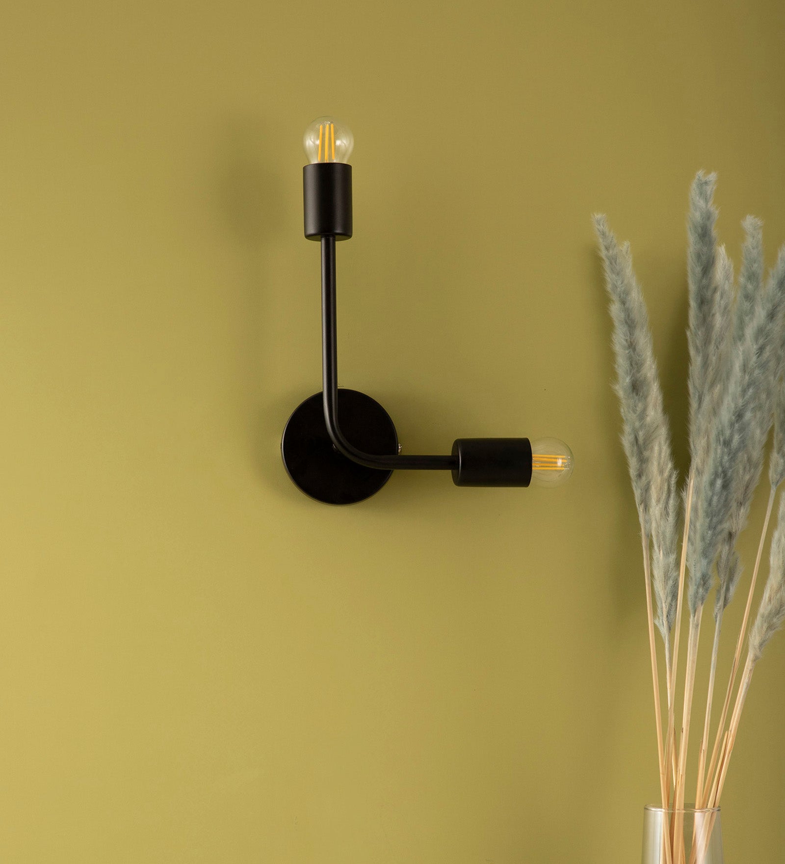 Mila Wall Sconce Black