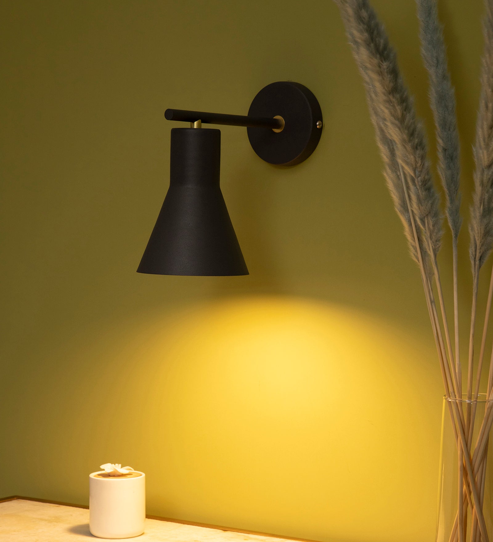 Float Aricolo Grey Wall Sconce